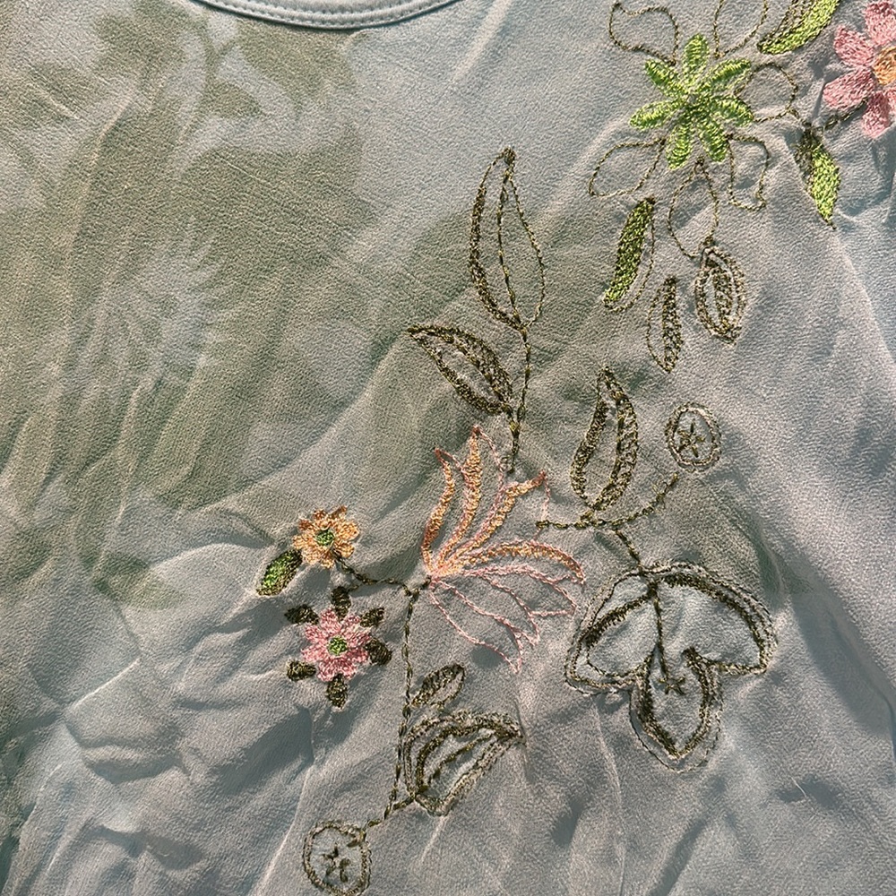Oilily Women’s Top with floral print mesh Size Medium - Picture 4 of 7